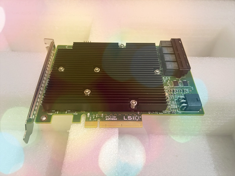 Tarjeta Controladora RAID LSI  - Lsi 9300 16I Hba It Mode reseña y precio