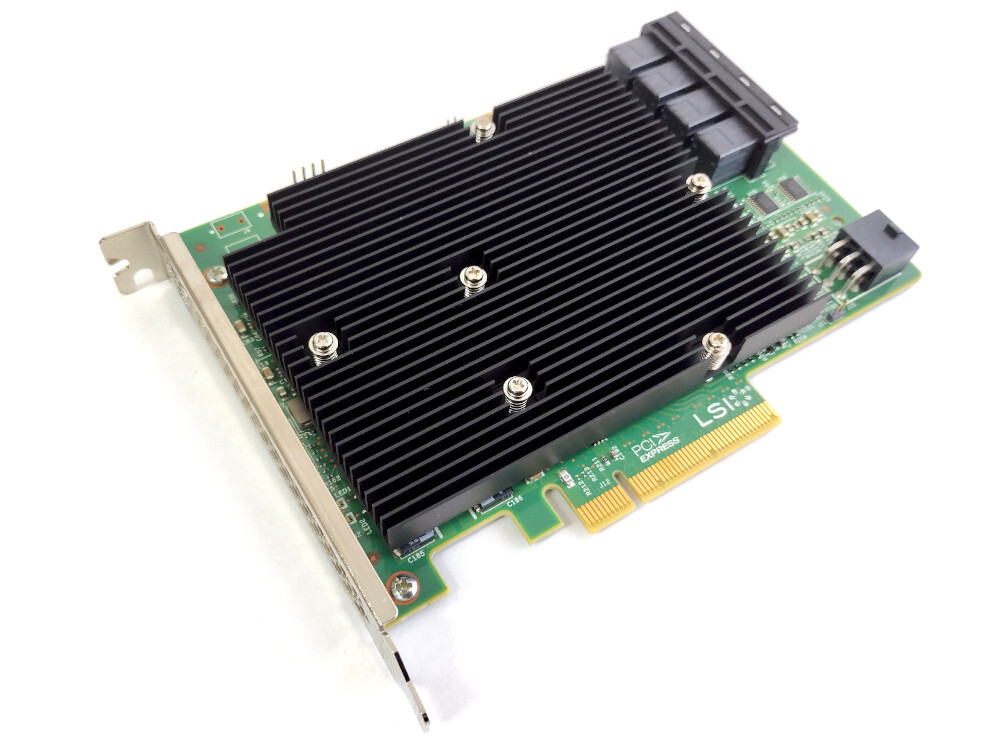 Controlador LSI 9300-16i SAS H - Lsi 9300 16I Hba It Mode reseña y precio